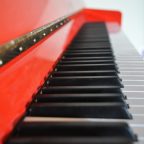 Freie Plätze Klavier und Keyboard